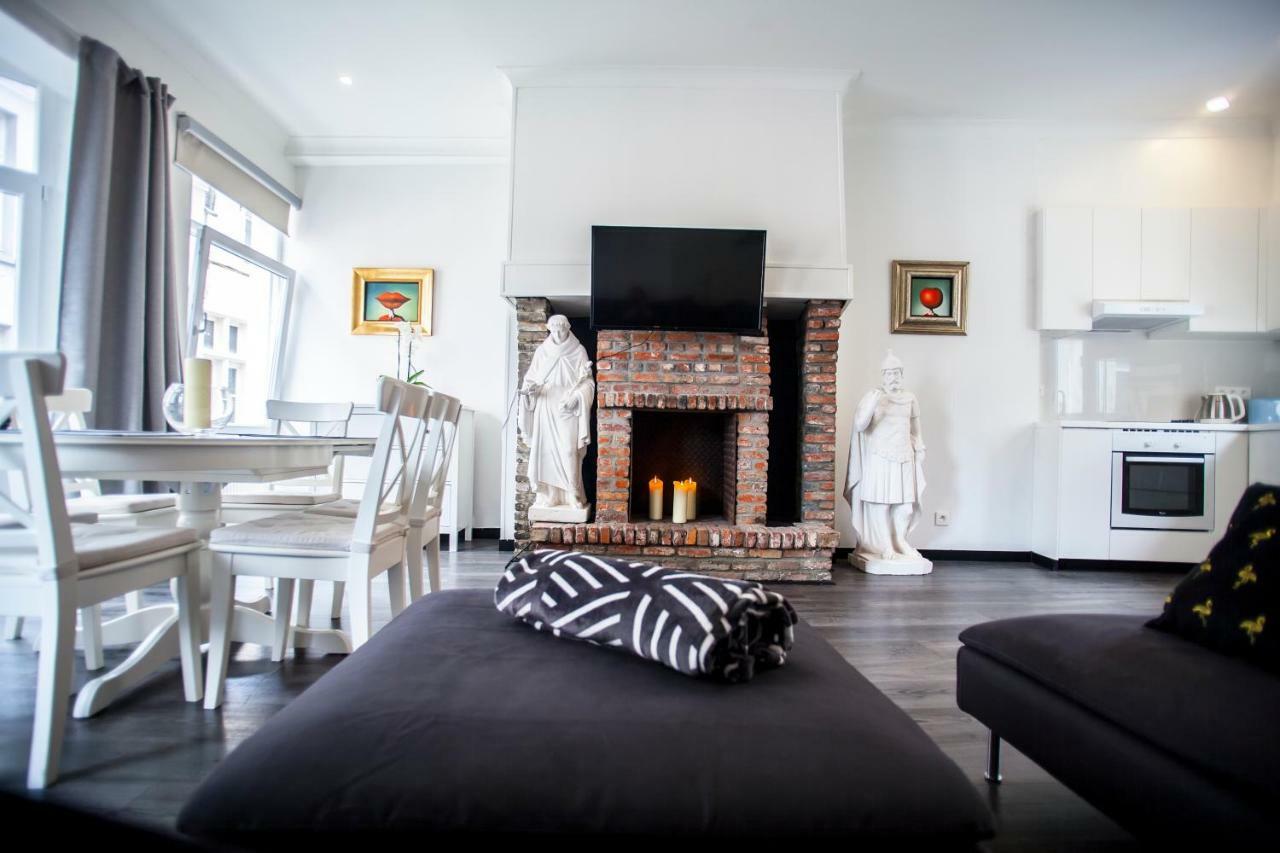 Luxury Suites Cathedral By Rikas Hotels Antwerpen Exteriör bild