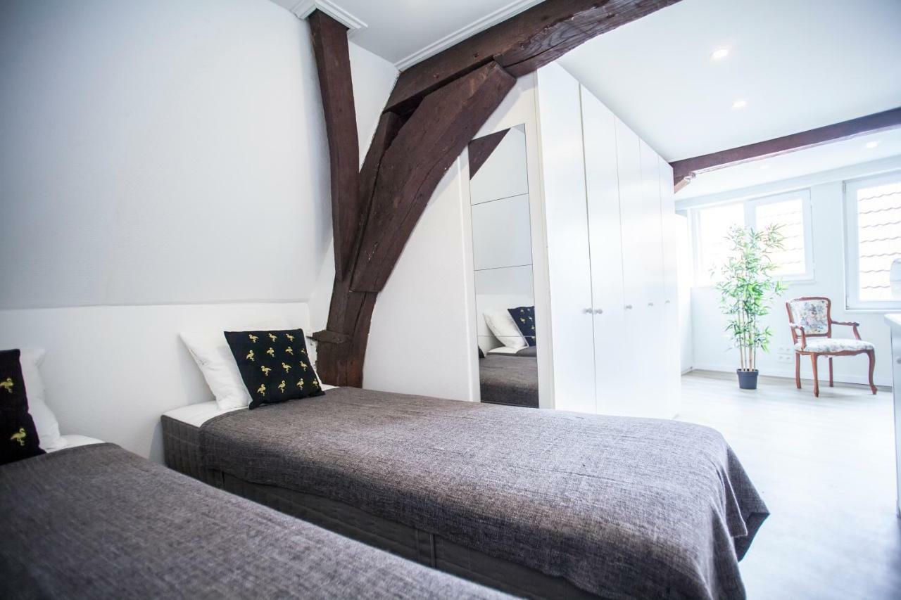 Luxury Suites Cathedral By Rikas Hotels Antwerpen Exteriör bild