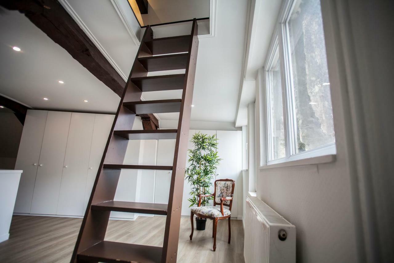 Luxury Suites Cathedral By Rikas Hotels Antwerpen Exteriör bild